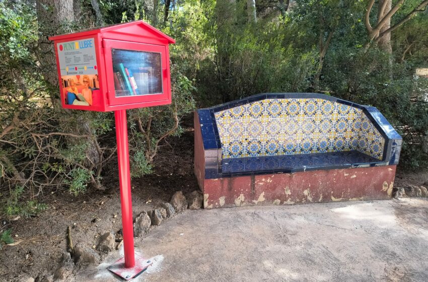 L’intercanvi gratuït de llibres arriba als parcs públics de Burjassot