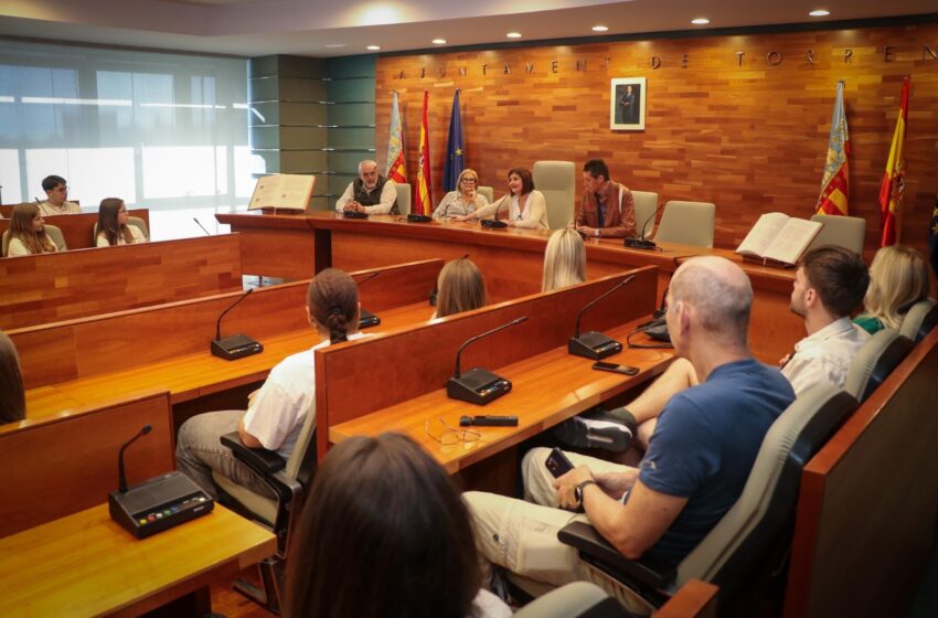  Torrent rep estudiants i professors d’Àustria i els Països Baixos en el marc del programa Erasmus+