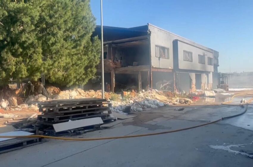  Explosió intencionada a una nau a Torrent