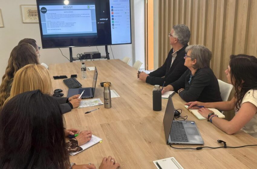 Un centenar de persones de l’Horta Sud rep formació en sistemes de prevenció de catàstrofes amb el programa europeu “Resist”