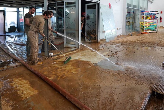 El Consell aprova equipament d’FP d’emergència per centres afectats per la riuada