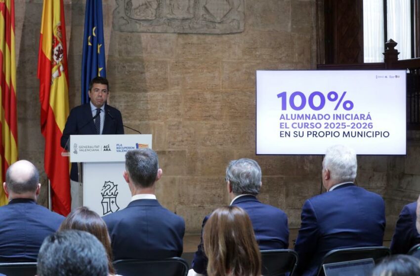Carlos Mazón: “El 100% de l’alumnat afectat per les riuades iniciarà el curs escolar 2025-2026 als seus municipis”