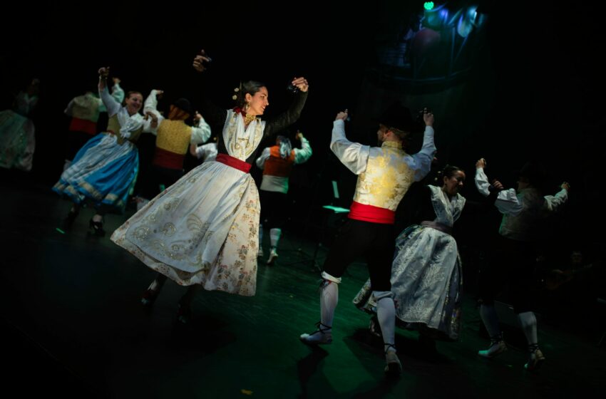  Música tradicional, cançons i balls valencians recorreran la província amb les jornades ‘D’Arrel’ de la Diputació de València