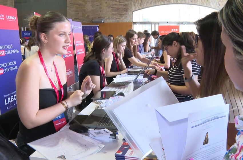 El fòrum de València tanca el programa ‘Labora en Ruta’ amb més de 16.000 candidats i 350 contractacions