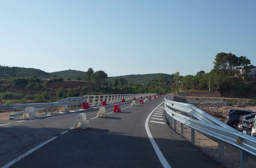 Diputació restableix la connexió entre Turís i Altury amb l’obertura al trànsit del pont de la Fallereta