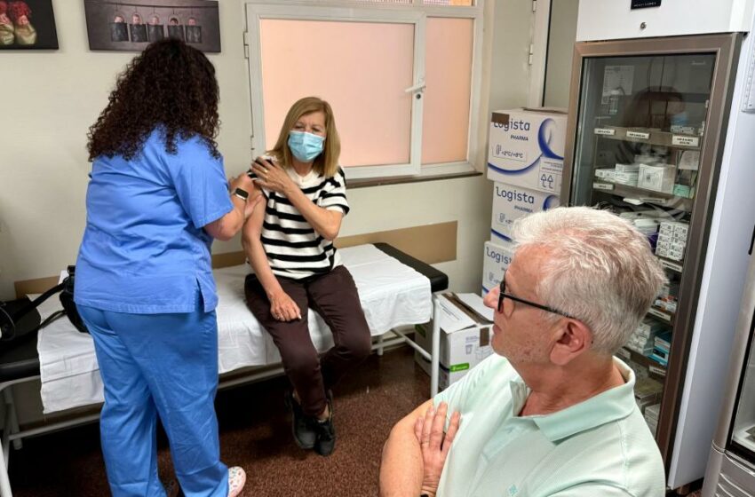  Sanitat amplia la vacunació internacional als 24 departaments de salut
