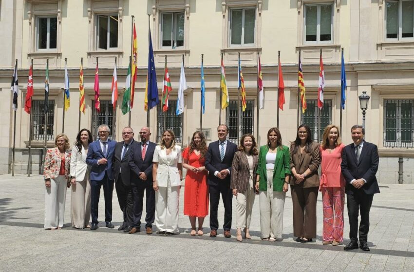 El conseller Marciano Gómez reclama al Ministeri de Sanitat més places MIR i flexibilització de les unitats docents