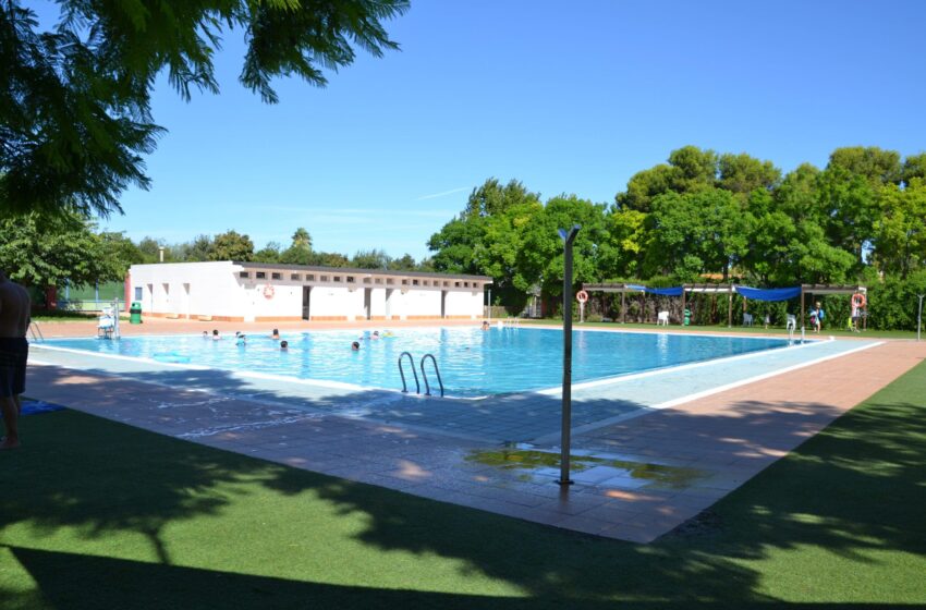 La piscina municipal d’Albal obri les seues portes per a combatre la calor de l’estiu