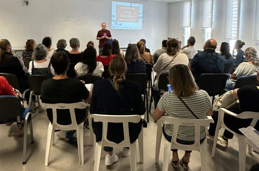 La Casa de la Dona de Torrent impulsa la inserció laboral de les dones a través del programa ACREDITA