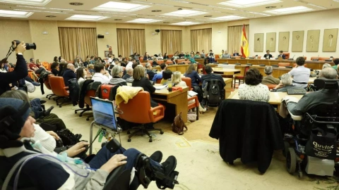 Sanitat aprova el Pla de Xoc complementari a la Llei ELA que permetrà els cures de les persones malaltes d’ELA en fase avançada