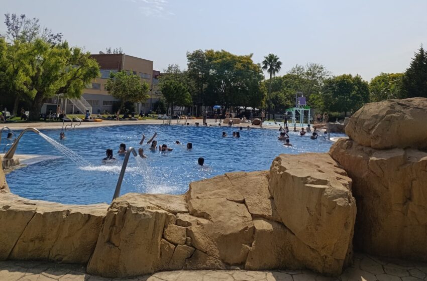 Quart de Poblet acomiada el curs escolar amb jornades obertes a la piscina municipal d’estiu