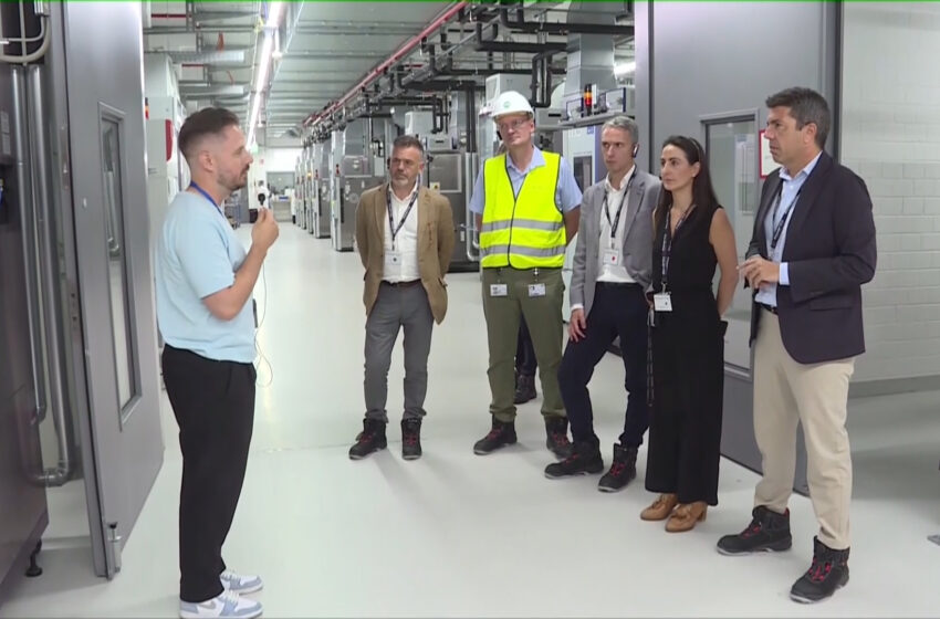  Mazón visita la planta de PowerCo en Salzgitter i destaca la futura Gigafactoria de Sagunt
