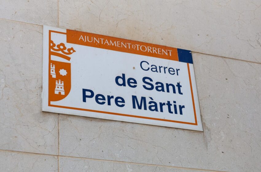 Torrent culmina la conversió en zona de vianants del carrer Sant Pere Màrtir al barri de l’Alter