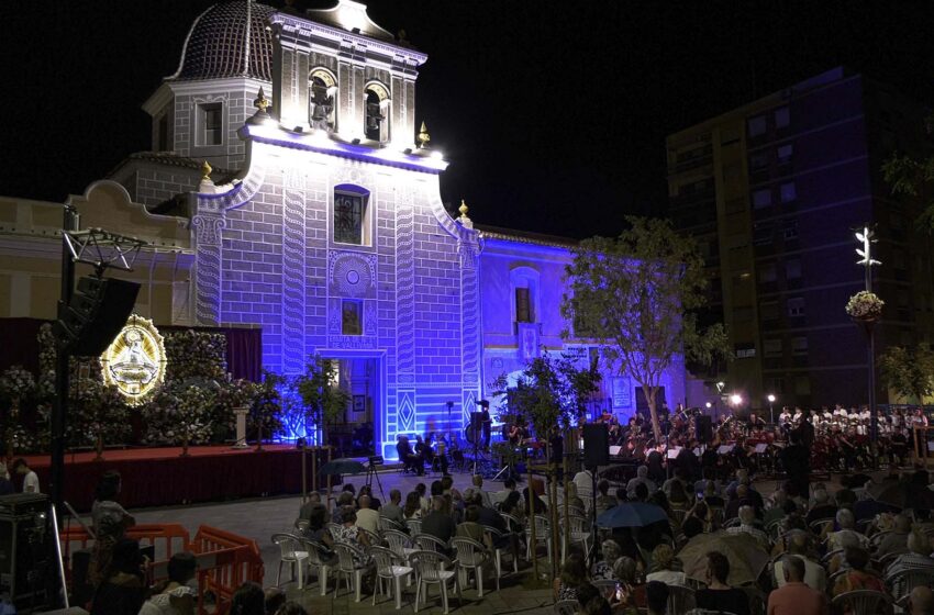  Picassent viu els seus dies grans en honor a la seua patrona: la Mare de Déu de Vallivana