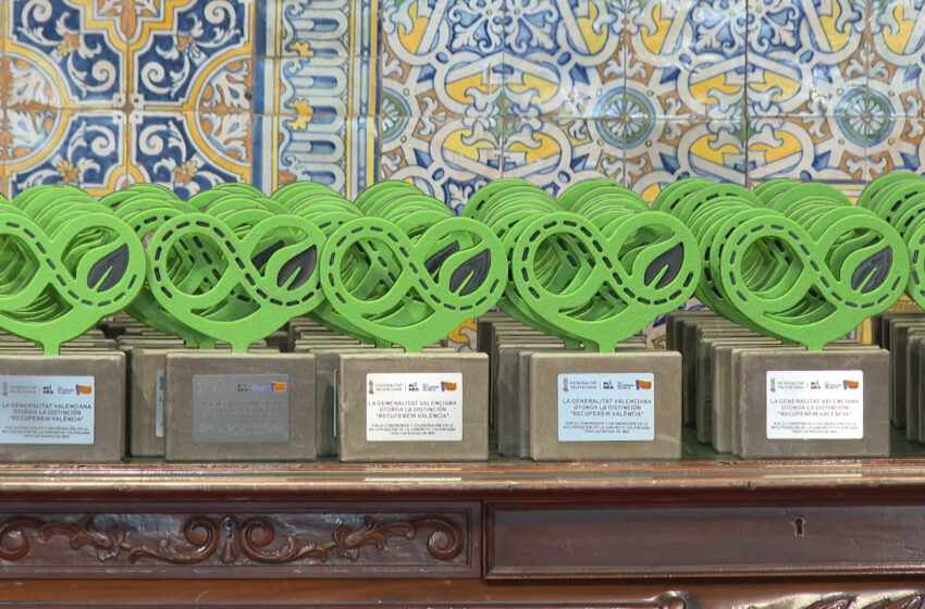 La Generalitat reconeix l’esforç col·lectiu en la recuperació després de les riuades del 2024