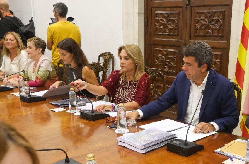 Susana Camarero destaca el consens amb agents socials per avançar en el Plan Endavant i el Pacte Valencià