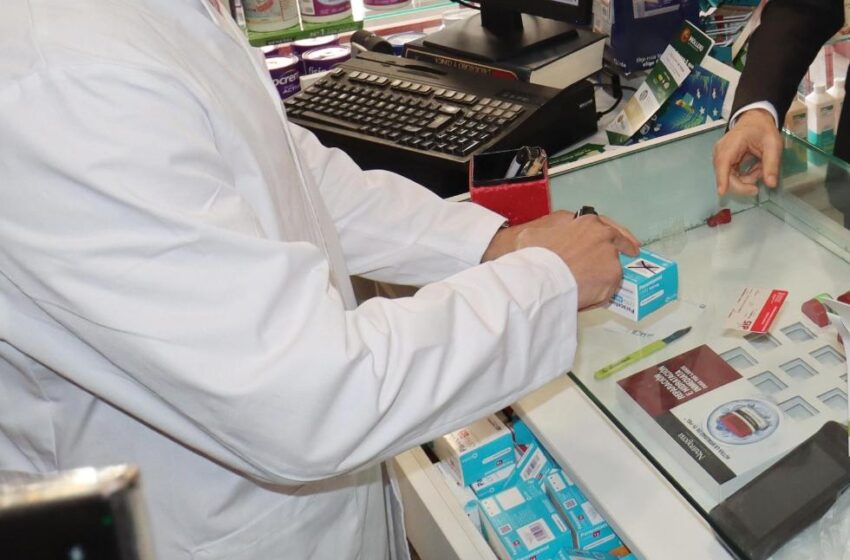  Totes les farmàcies de la Comunitat funcionen amb el nou cupó digital de Sanitat