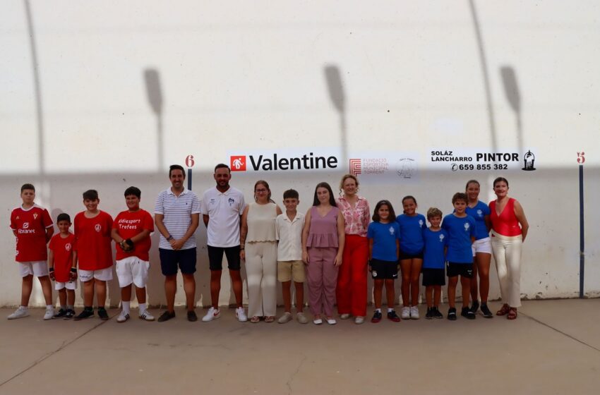  Torrent inicia el Campionat de Raspall Infantil amb la participació de les comissions falleres