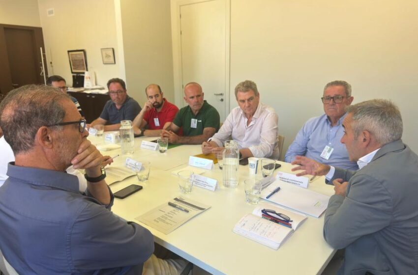  Miguel Barrachina prepara ajudes directes per als agricultors de l’Horta