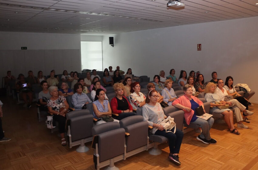  Torrent acull una nova edició del cicle “Elles Compten” sobre lideratge i governança femenina