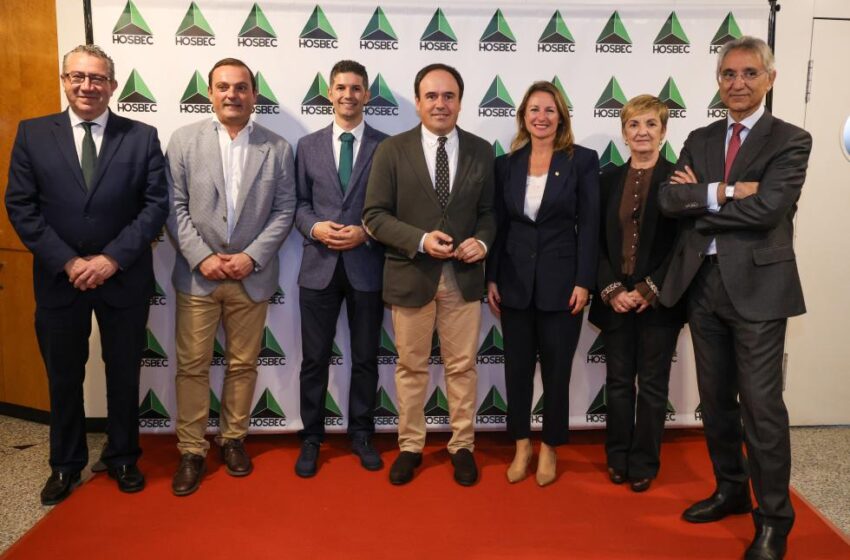  Pérez Llorca ressalta el suport de la Generalitat al sector turístic per a consolidar la Comunitat Valenciana com un dels millors destins del món