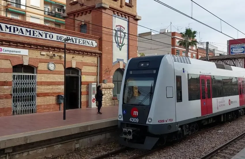  Mor una dona de 52 anys atropellada per un tren entre les estacions de Paterna i Les Carolines