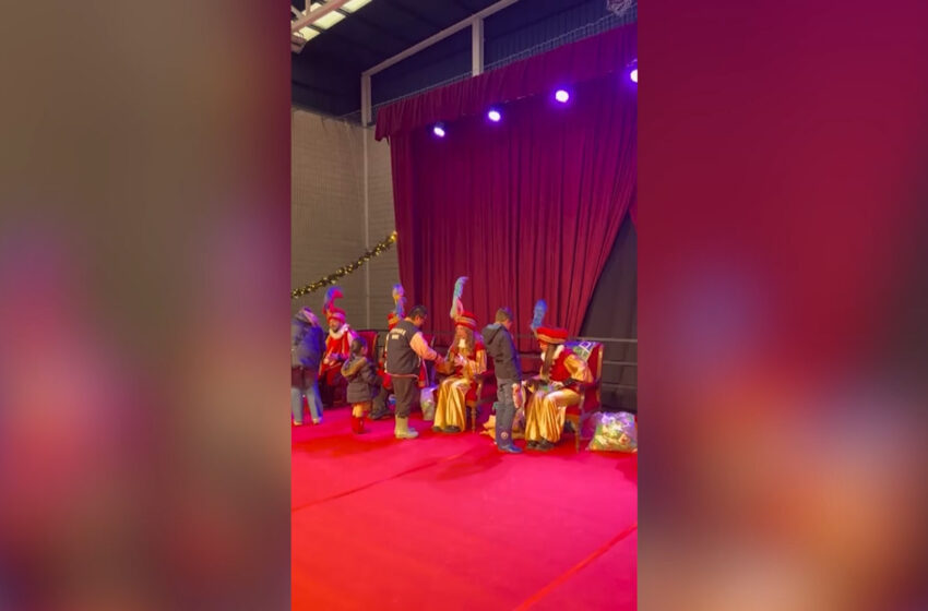  Algemesí rep als Carters Reials en una vesprada amb música i màgia