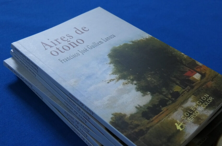  Alzira ha acollit la presentació del llibre Aires de Otoño del veí Francisco José Guillem Lanuza