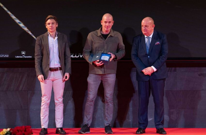 Paiporta rep un reconeixement de la Federació Espanyola de Patinatge pel seu compromís amb este esport